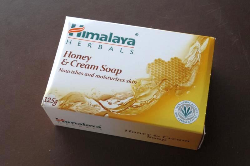 インドコスメ ヒマラヤ石鹸 Himalaya ハニー＆クリームソープ Honey & Cream Soap