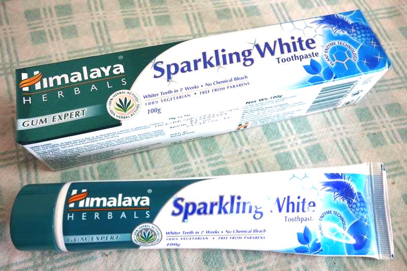 Himalaya ヒマラヤ アーユルヴェーダ歯磨き粉ホワイトニング スパークリングホワイト Sparkling White